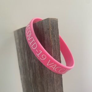 Pink COVID-19 VACCINATED bracelet💗